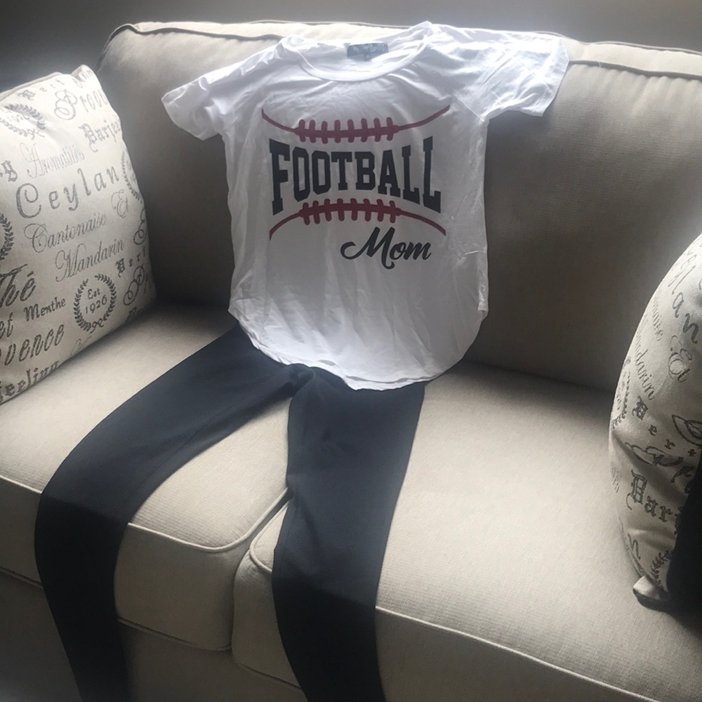 Clearance*** Last one!Football Mom Tee! Very soft! - Picture 2 of 8
